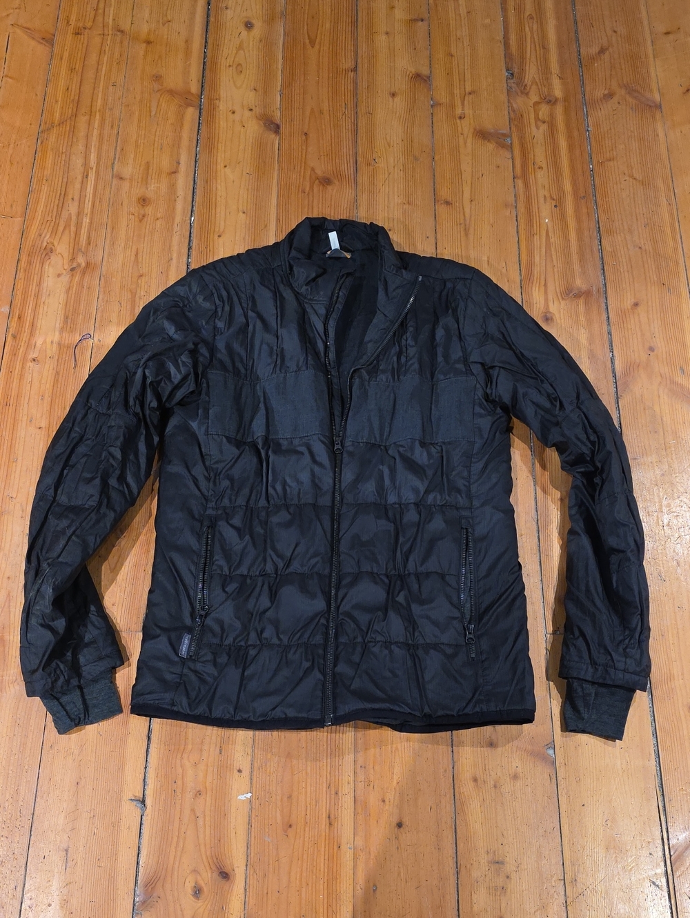 Icebreaker Men's Black Quilted Puffer Jacket